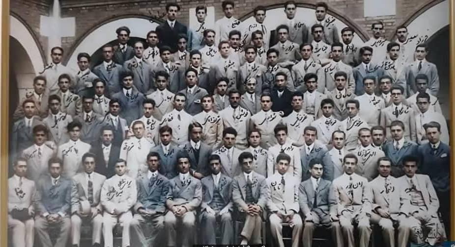 «آن  روزها رفتند…»